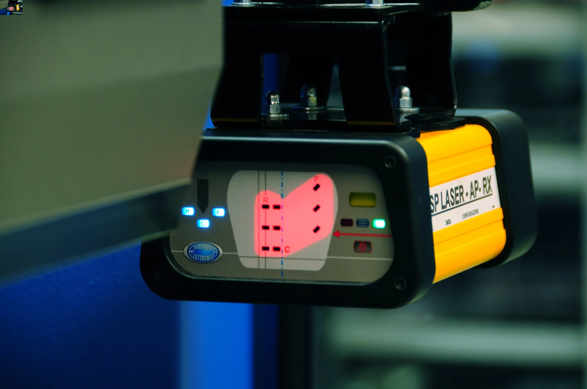DSP laser safety device operating on a press brake